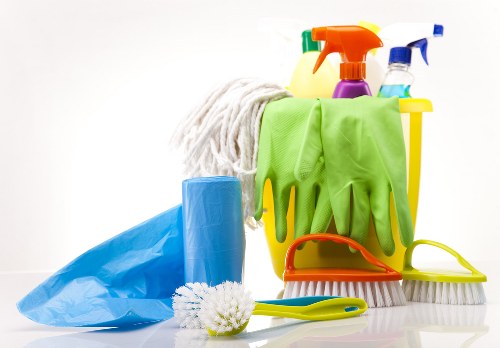 Spotless guest-ready living space for Airbnb cleaning in Swisscottage